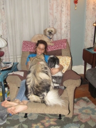 Filename=gmsitting02.jpg
Filesize=260KiB
Dimensions=1159x1546
Date added=Oct 31, 2025 gmsitting02.jpg