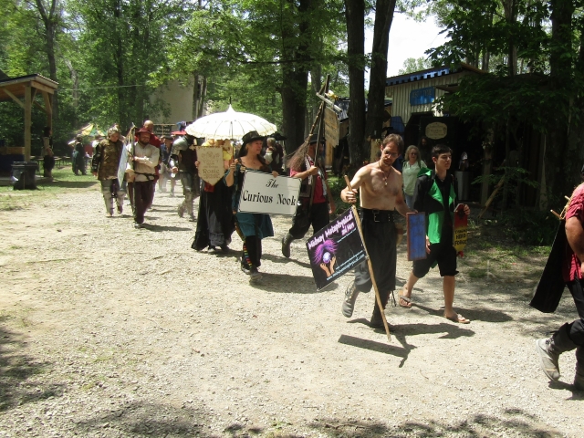 parade260509.jpg