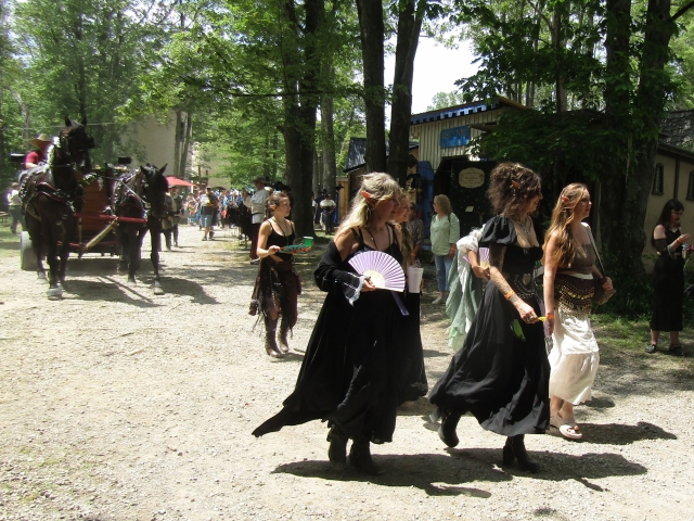 parade260515.jpg