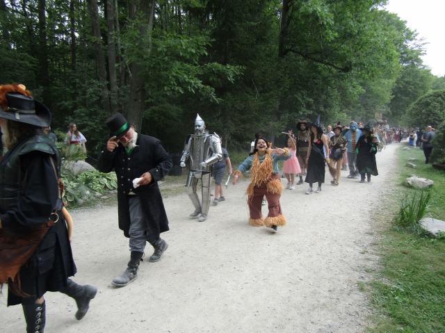 parade260706.jpg