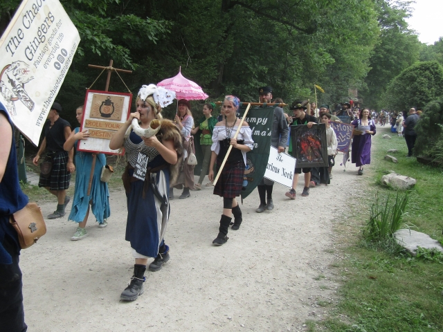 parade260722.jpg