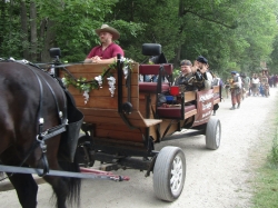parade260730.jpg