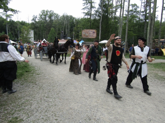 parade261127.jpg
