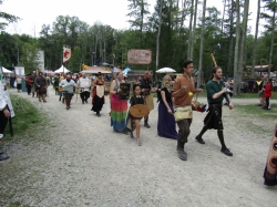 parade261116.jpg