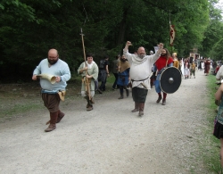 parade261118.jpg