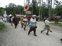parade261119.jpg