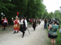 parade261124.jpg
