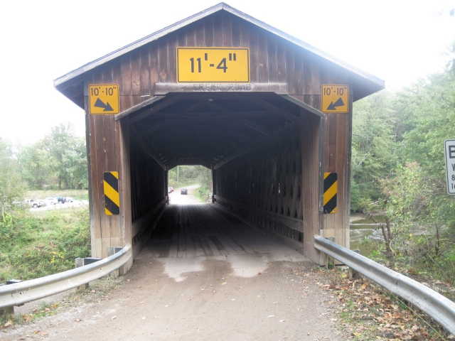 coveredbridge104.jpg
