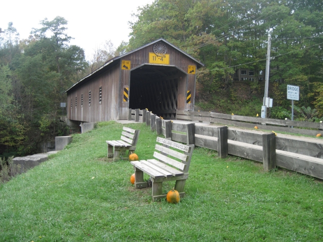 coveredbridge107.jpg