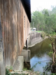coveredbridge105.jpg